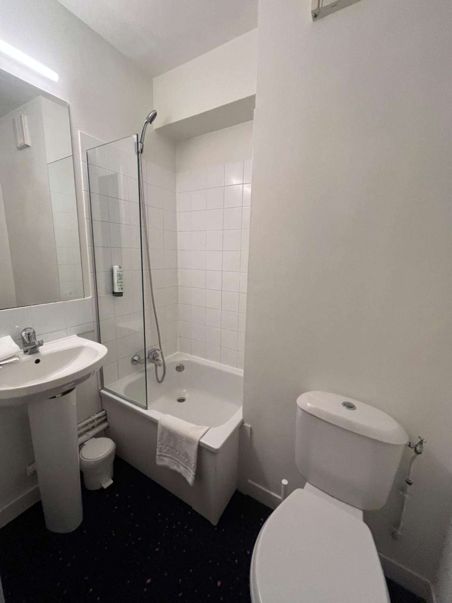 Appart'Hotel Laureades Clermont-Ferrand Centre Jaude Ngoại thất bức ảnh