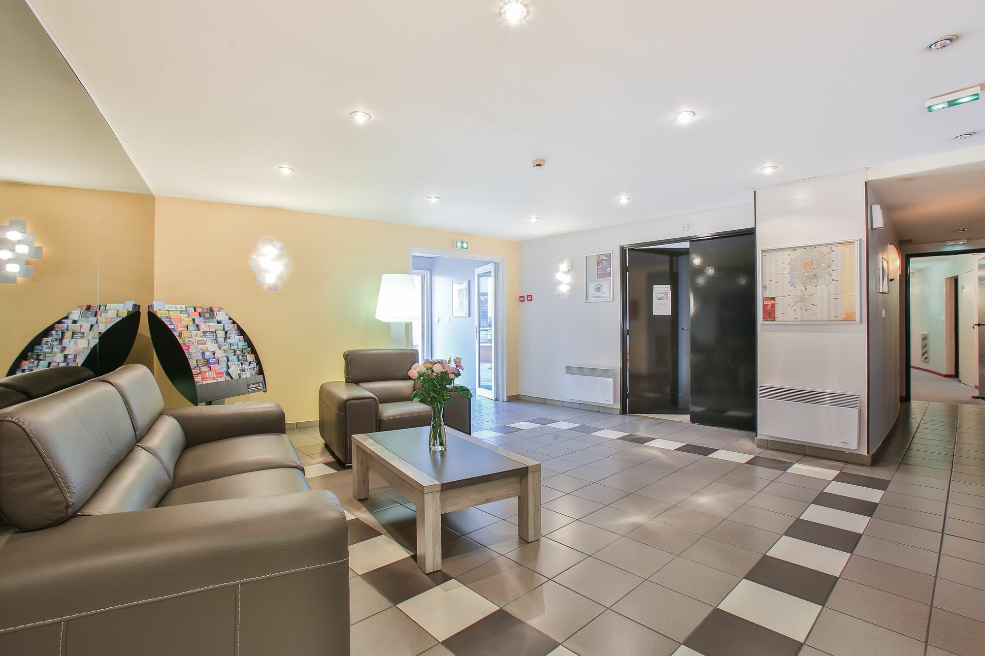 Appart'Hotel Laureades Clermont-Ferrand Centre Jaude Ngoại thất bức ảnh